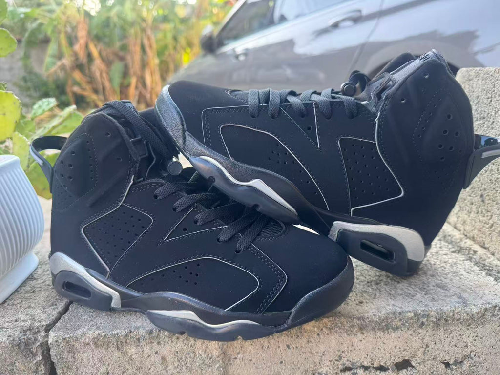 Air Jordan 6 Retro Sneakers – New Color Multi-Tone
