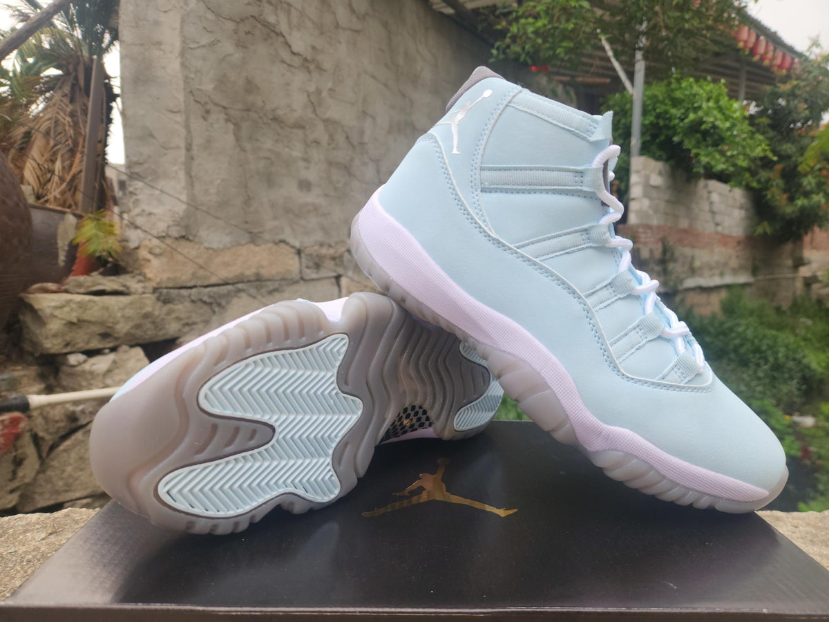 Air Jordan 11 Retro Sneakers – Pale-Moon