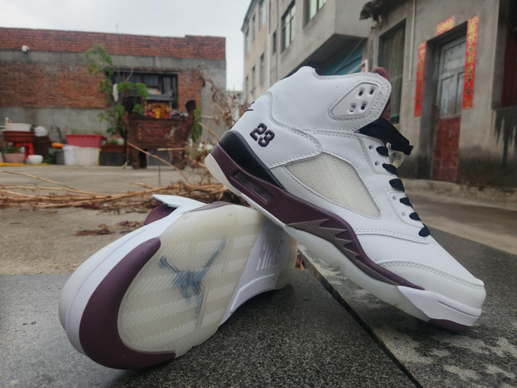 Air Jordan 5 Retro Sneakers – Violet Ore