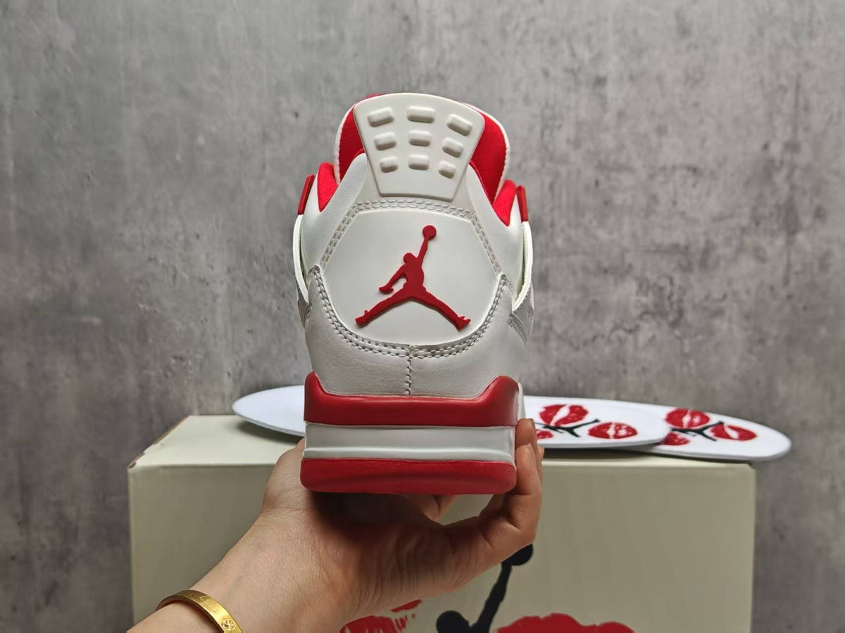 Air Jordan 4 Retro – Valentine's Day Sierra Red & White