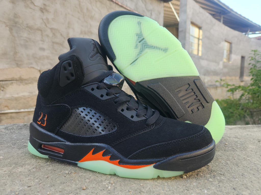 Air Jordan 5 Sneakers – Halloween