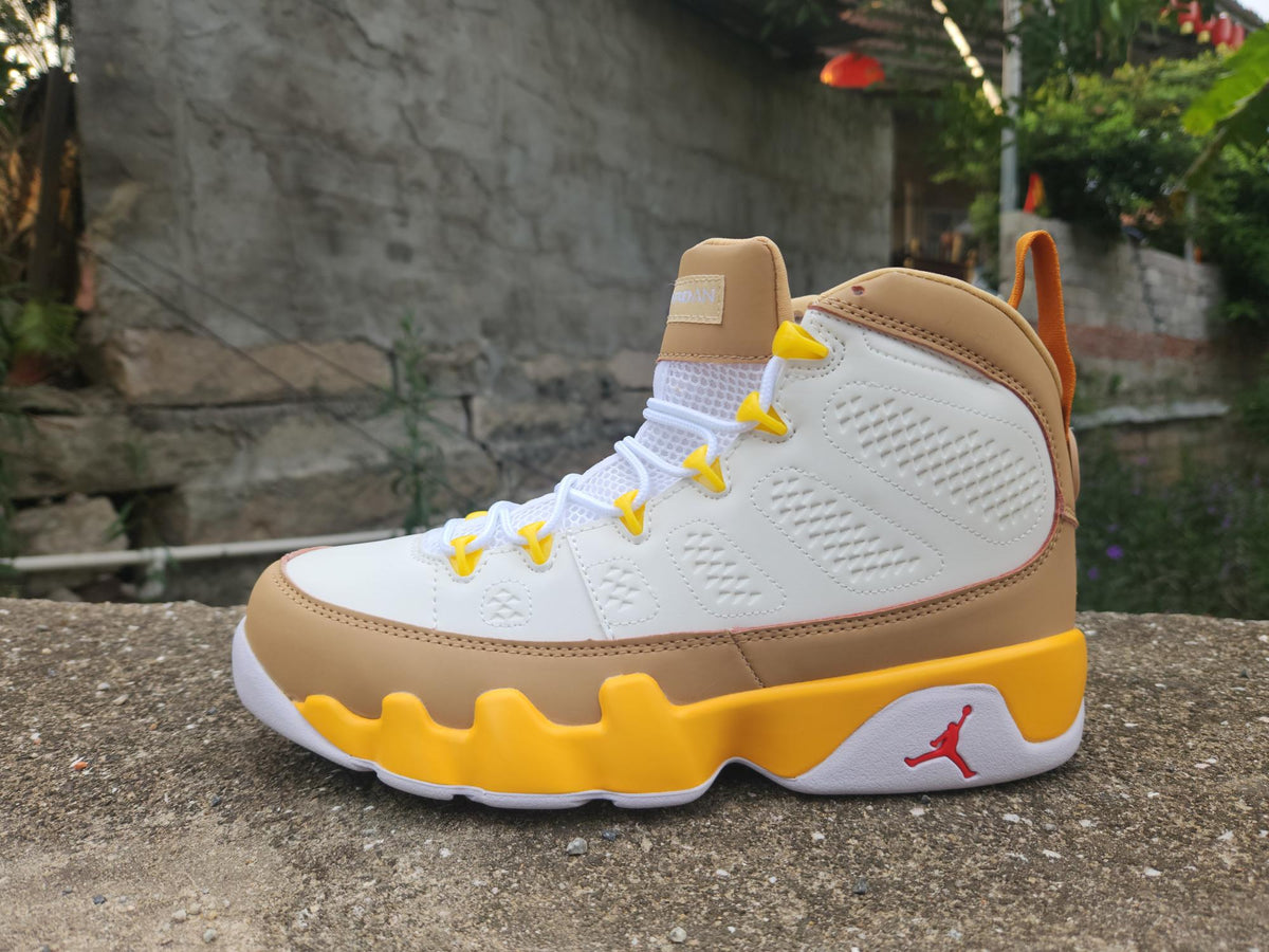 Air Jordan 9 Sneakers – White / Ochre