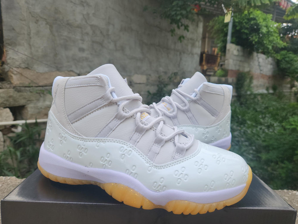 Air Jordan 11 Retro High-Frequency – White & Light Yellow