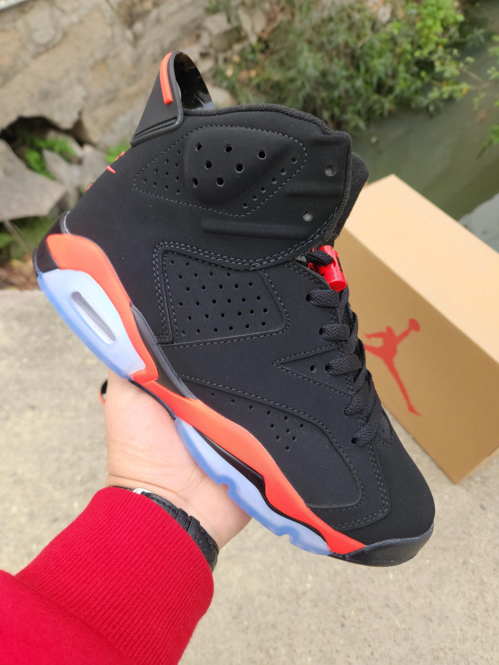 Air Jordan 6 – Shattered Backboard Black & Red