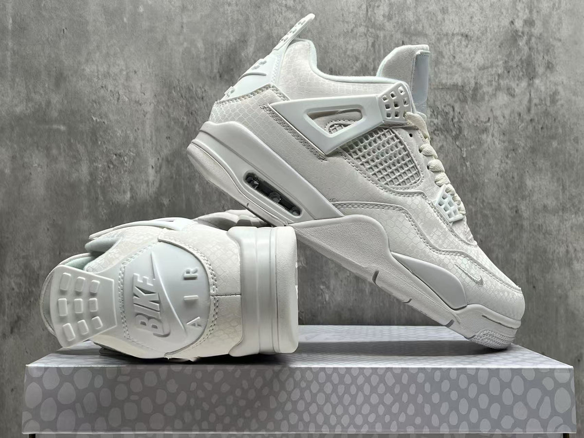 Air Jordan 4 Retro Sneakers – White Mamba