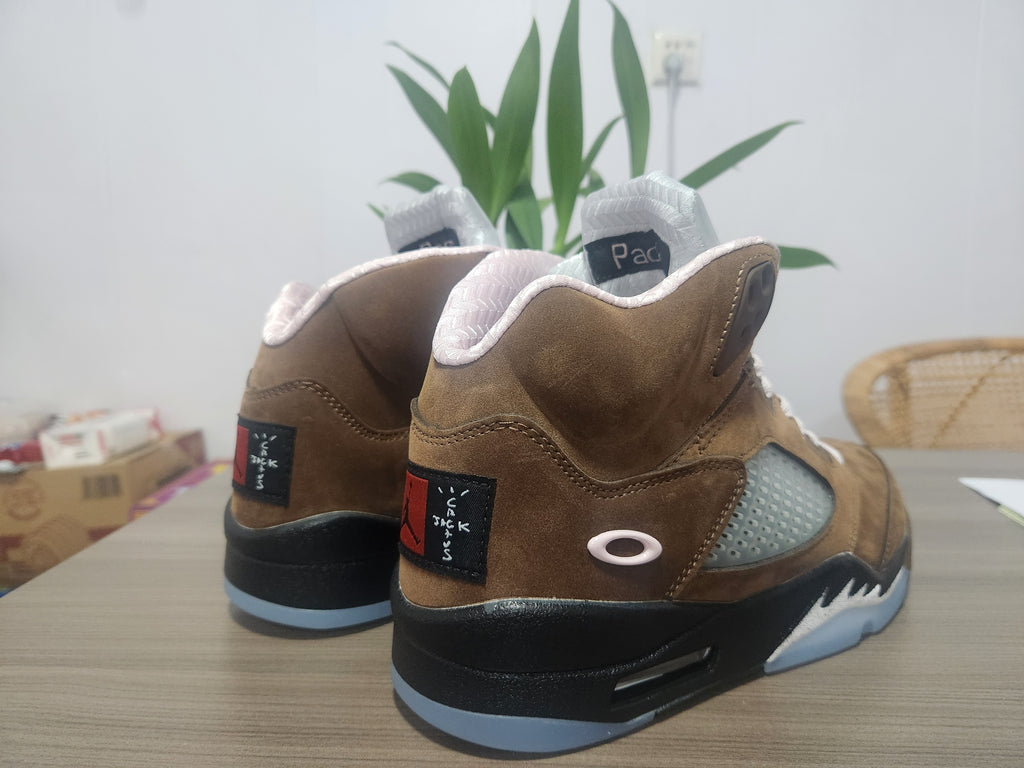 Air Jordan 5 Unisex Sneakers – Dark Brown