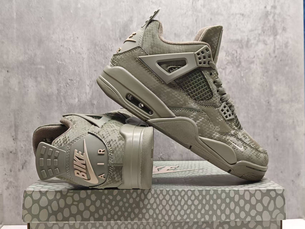 Air Jordan 4 Retro – Military Mamba Custom Olive & Black