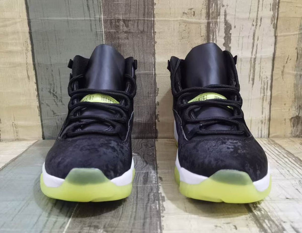 Air Jordan 11 Retro Halloween – Glow-in-the-Dark (Men & Women)
